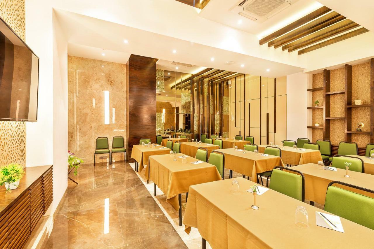 Hotel Wego Мумбаї Екстер'єр фото